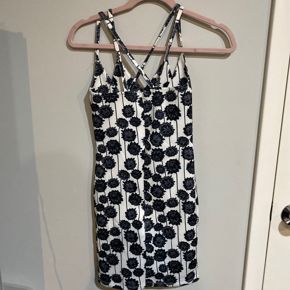 Topshop Floral Print Strappy Bodycon Dress - Picture 5 of 5